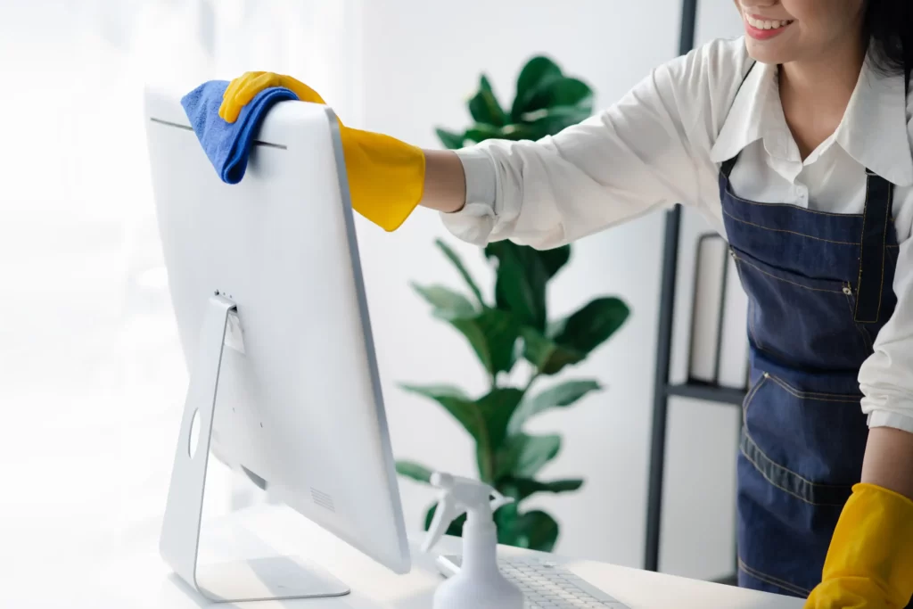 Office cleaning service in Dubai ensuring a spotless workspace