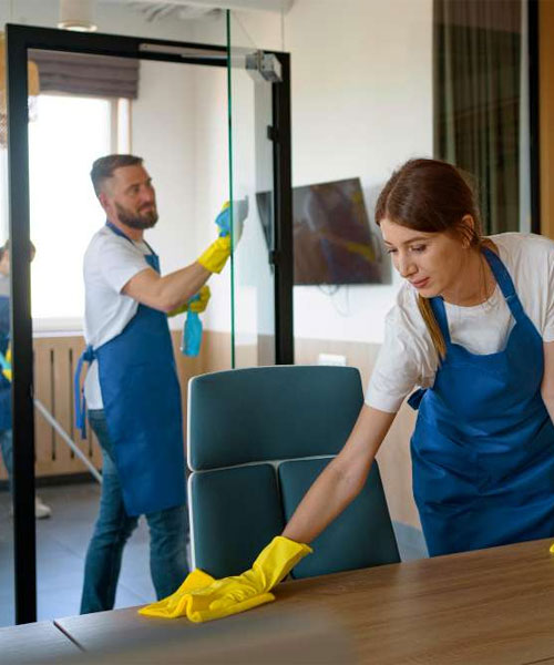 Villa deep cleaning services in Dubai by professional cleaners